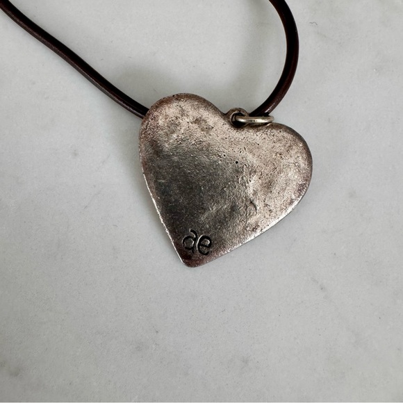 American Eagle Inspirational Heart Pendant Necklace Leather Cord - Picture 3 of 3